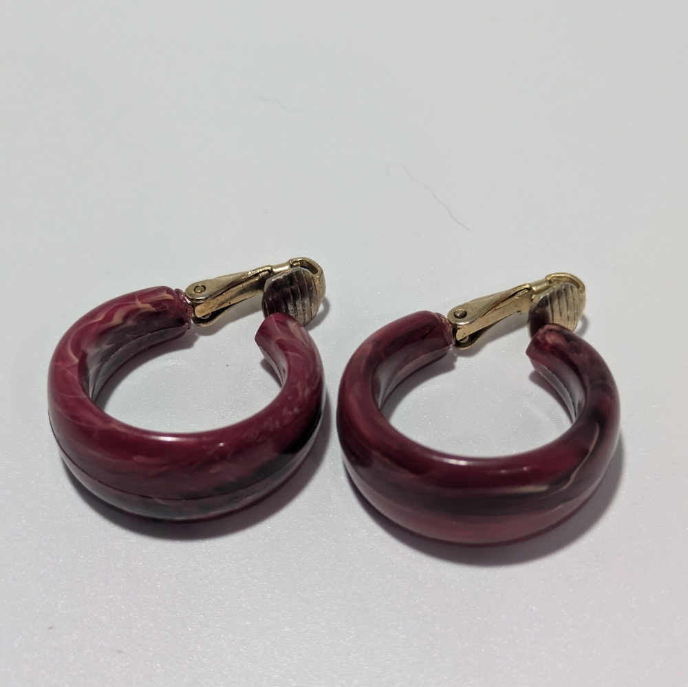 Vintage Red Fat Hoop Lucite Clip On Earrings Amazing 60’s Fun Retro Disco
